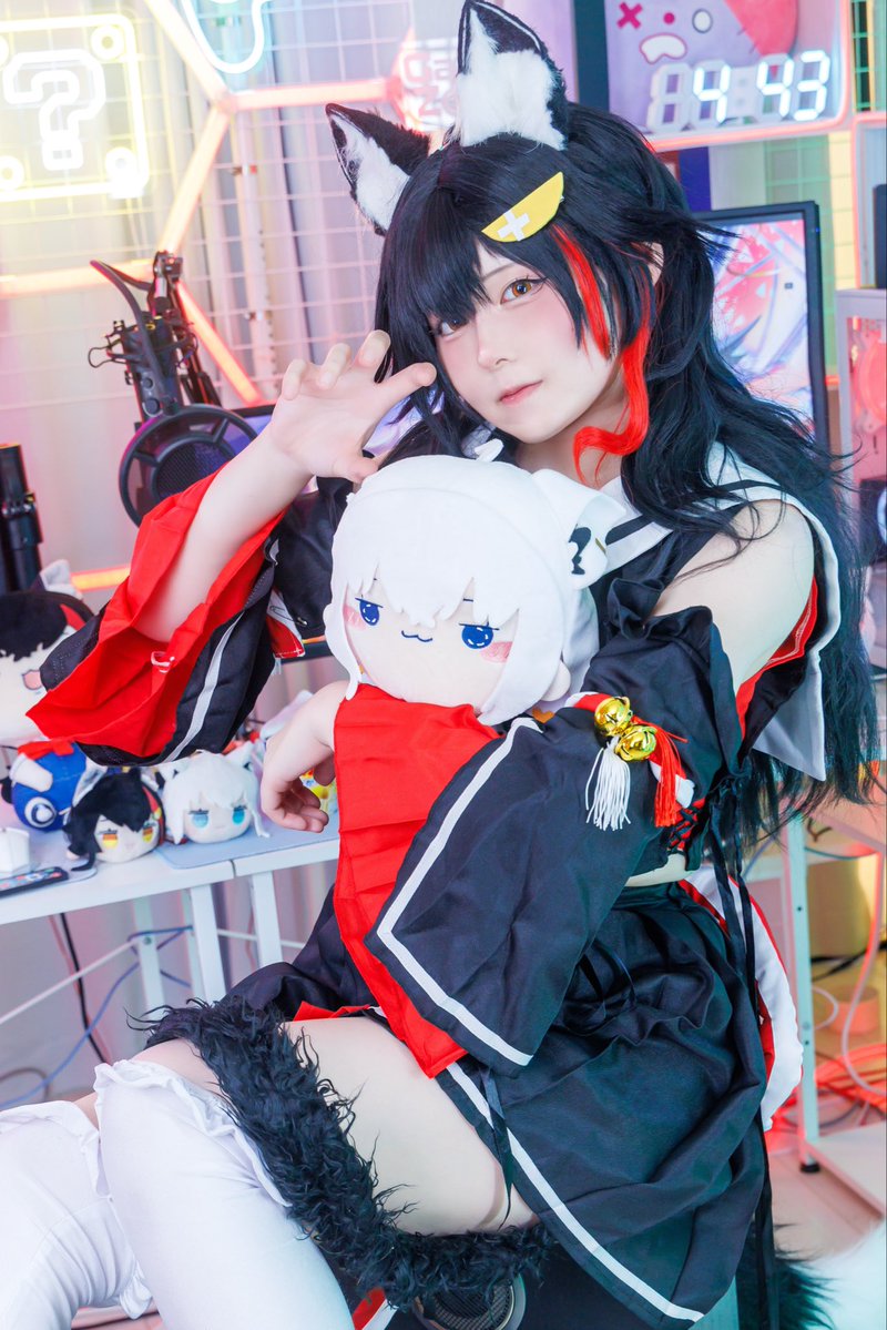 aria_10_5's tweet photo. ⚠︎︎Cosplay
ホロライブ ／ 大神ミオ 🌲

#0905北のゲマズ併せ 
#みおーん絵 https://t.co/UlUbjZi9Th