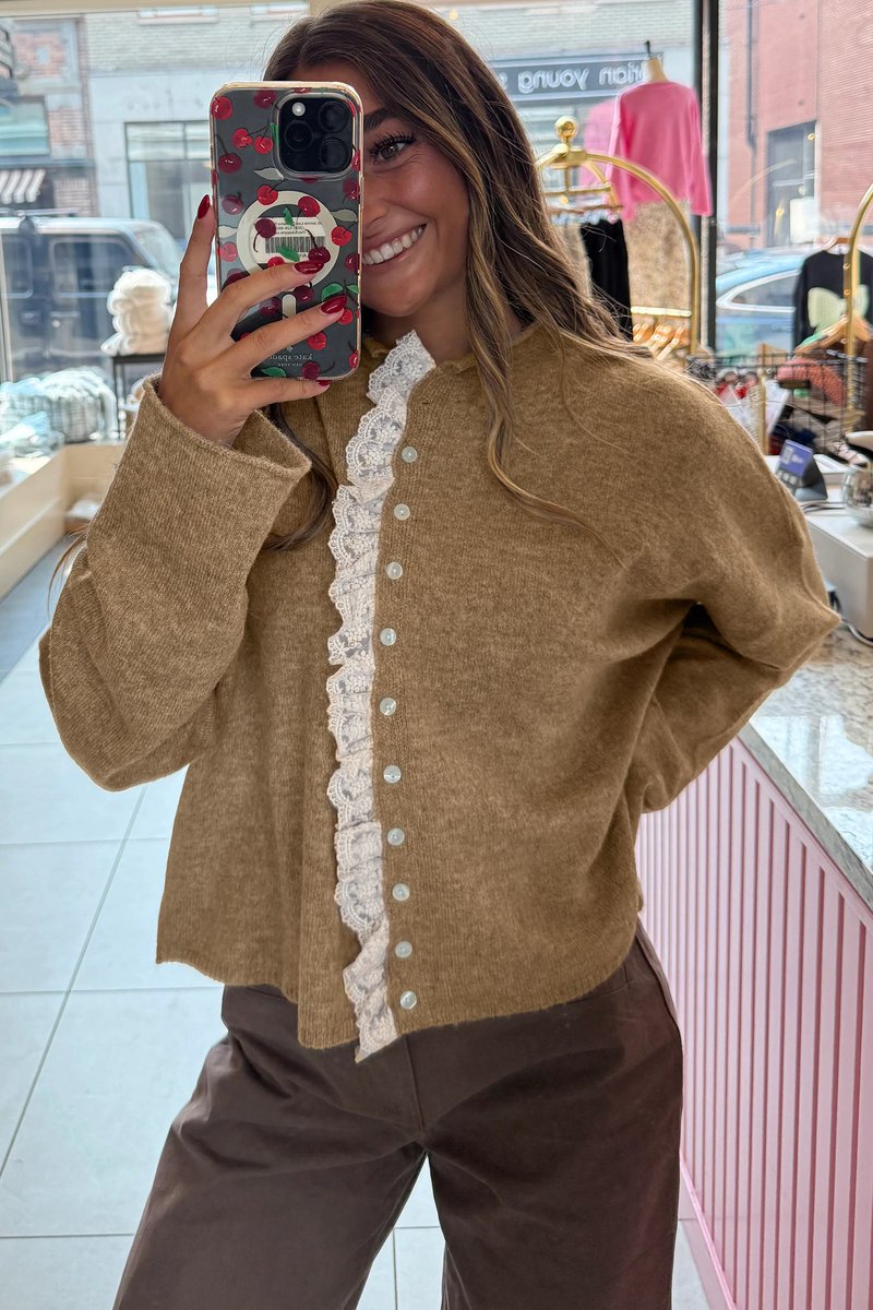 BoutiqueKalea's tweet photo. KaleaBoutique Comfortable Contrast Frilled Lace Trim Loose Cardigan Sweater #hoodies #fallwardrobe
$21.95
➤ https://t.co/A9rt8wJGu8