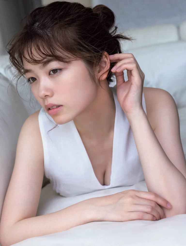 axq9g's tweet photo. 今日も早上がり！
エロトーク楽しい💕
今日は誰でしようかな？？💕💕
#連れオナ https://t.co/paxI6tSGwW