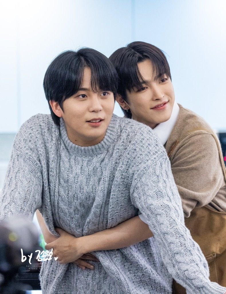 jonghoping's tweet photo. I love them so much https://t.co/NyVmd38v0x