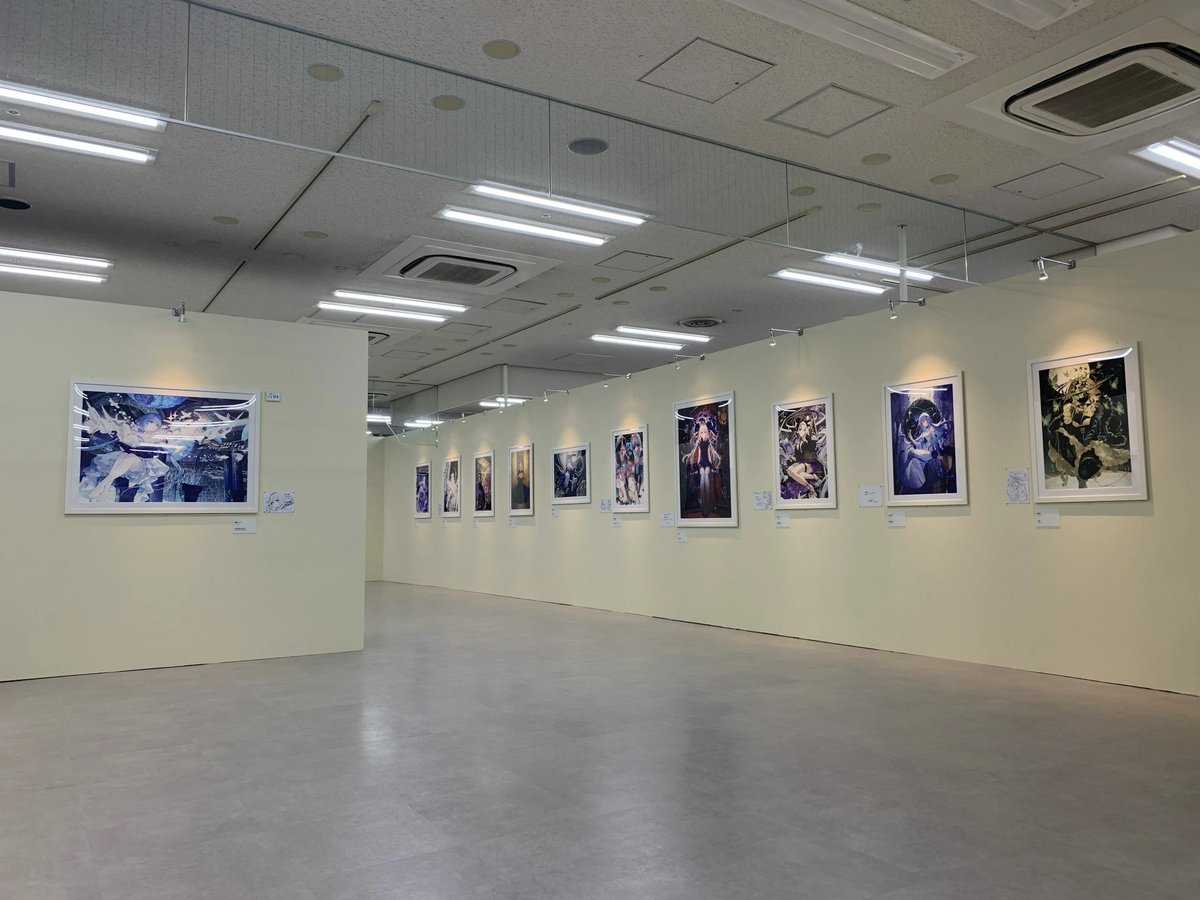 eshi_100_ninten's tweet photo. 「絵師100人展」スタッフです。「絵師100人展 16 大阪展」はいよいよ明日19日より大阪南港・ATC特設会場（ITM棟4階）にて開催です！本日設営中の会場より、中のようすを少しだけお届けします。明日からの皆さまのお越しを心よりお待ちしております！ #絵師100人展 https://t.co/29zUR3XBEk