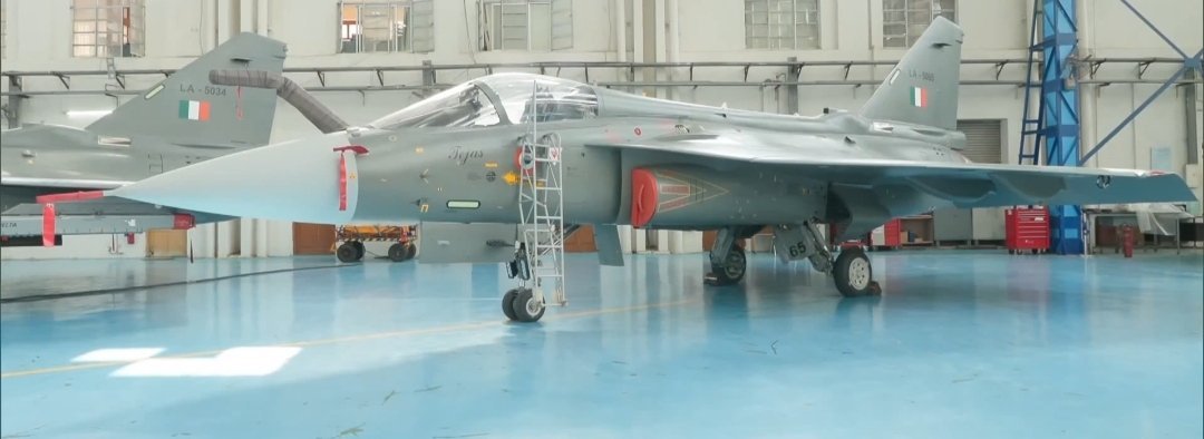 alpha_defense's tweet photo. That is LA5065 : the 33rd unit.

Had they gone non-Israeli from the inception, we would have at least had a homegrown LRU ecosystem sorted within the Indian MIC by now. https://t.co/4NvxTB1HvJ