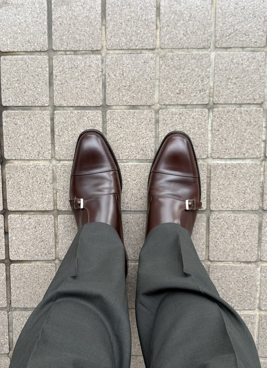 00731a's tweet photo. 2026/9/18
ダークブラウンのダブルモンク

今日は暇でした〜

#スコッチグレイン https://t.co/oA9BnWluel
