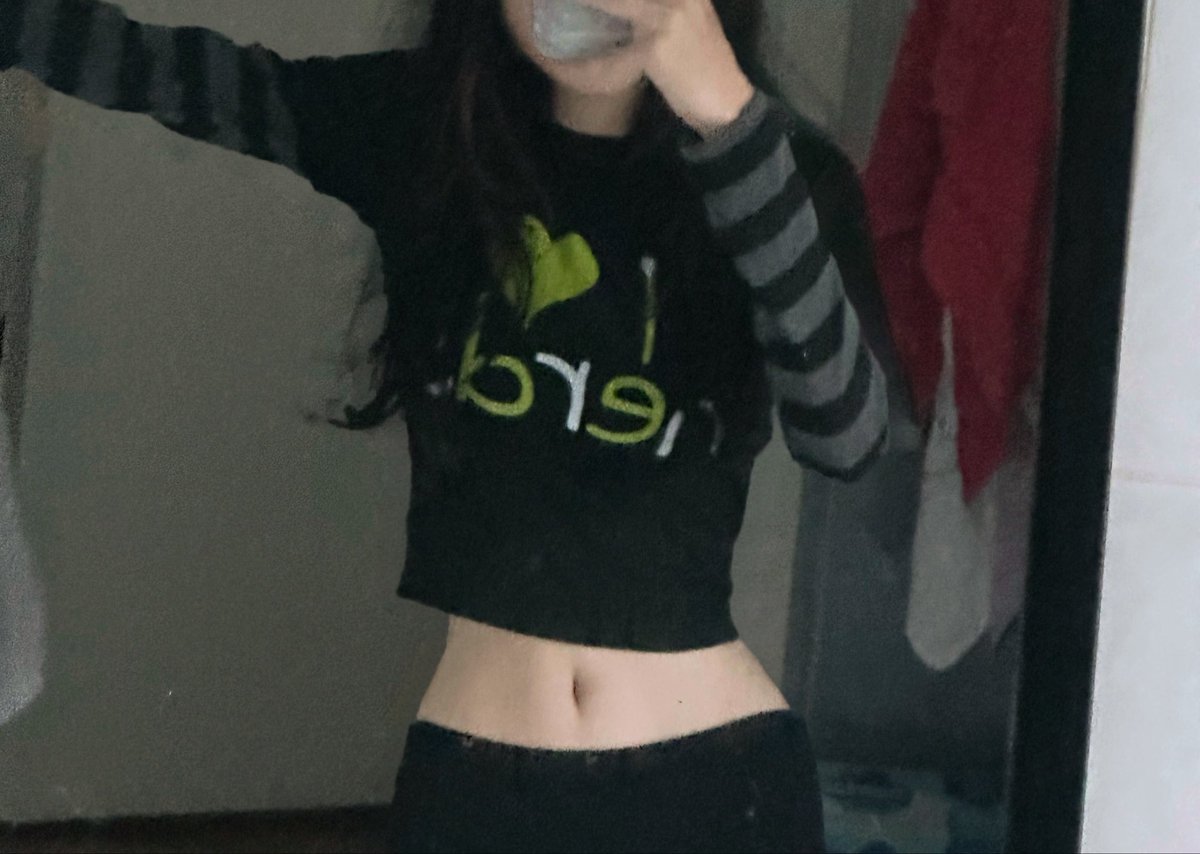 nfjqs's tweet photo. i 💚 nerds https://t.co/iM7y4pWQdc