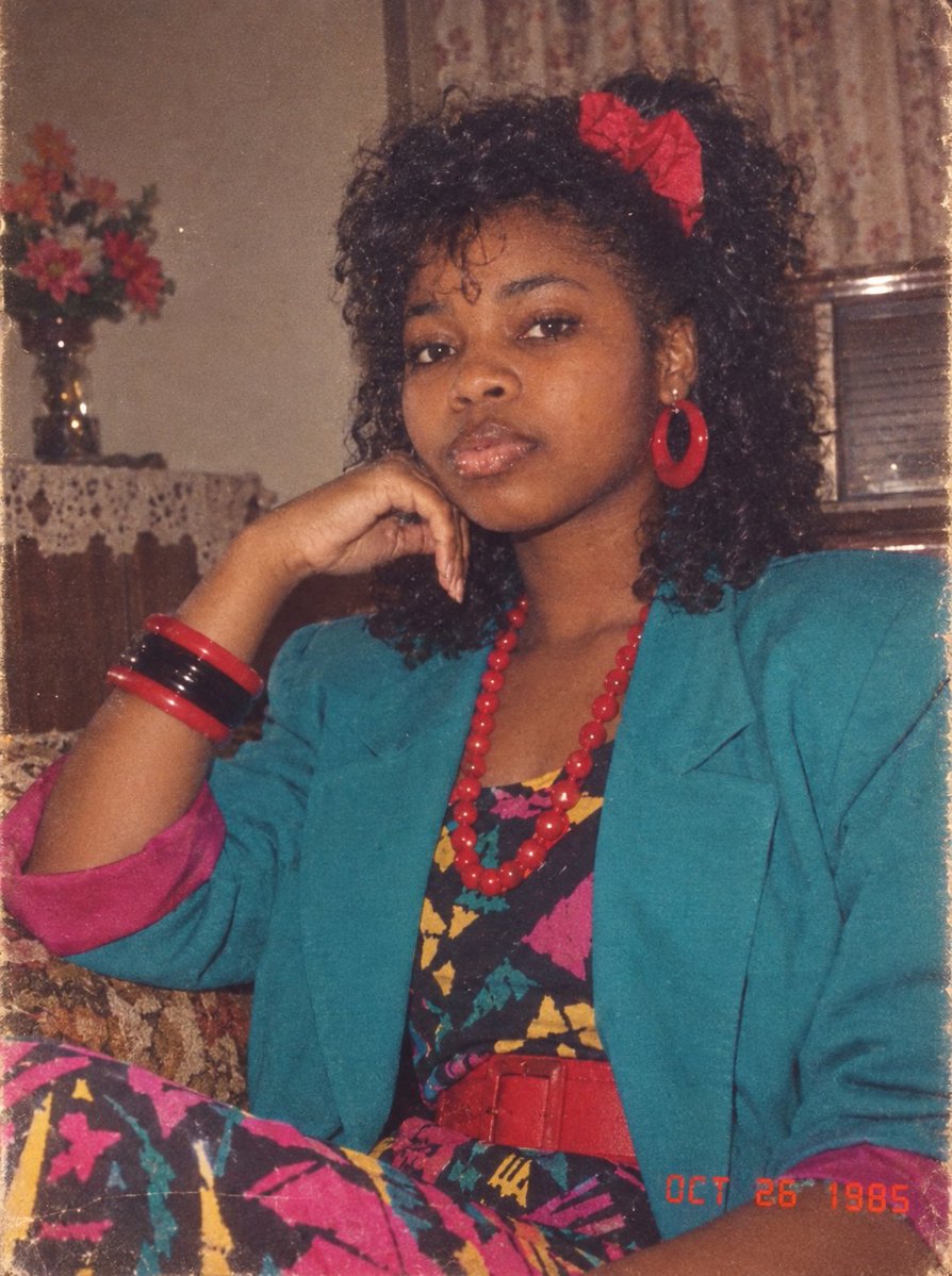 OfficialDoe1op's tweet photo. Back in the 80s 😉😌

Ohh I never get old 😊 https://t.co/n3cZlTjblU