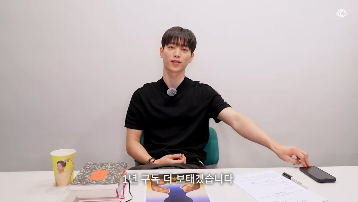 watcha_expire's tweet photo. 1년 전 왓챠 사라지지 말라고, 1년 구독 보태겠다고 응원하신 서강준님 
10월 14일까지 왓챠 프리미엄 1년 이용권 40% 할인합니다.
지금 보태주세요. 왓챠 지켜. https://t.co/KLAfASrXtx