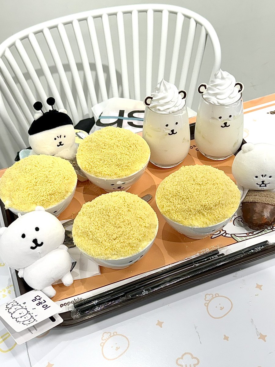 iamlux_givemecs's tweet photo. 난 그냥... 이 때가 제일 나았던 것 같아...
그나마 개 ㅊ 망했다는 아니었고 포토존이라도 신경 쓴 티가 난 시절.. https://t.co/xnNbAydh1n