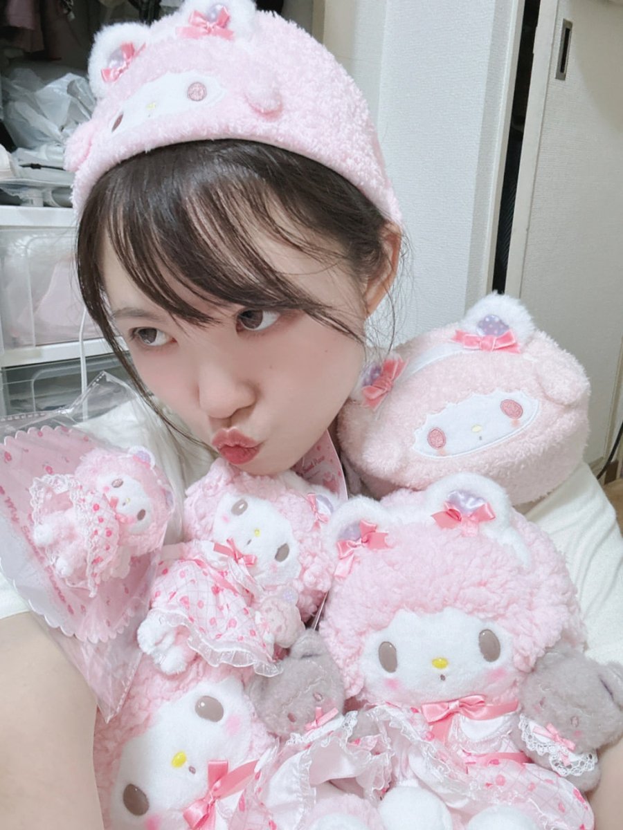 m2ka___22's tweet photo. 今日はピンクの罠にハマりました🎀💕 https://t.co/H2jt3BvXz9