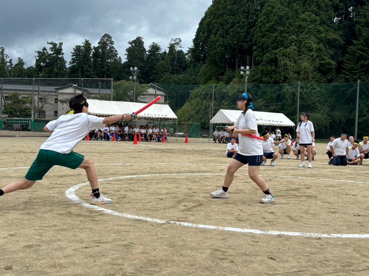 koyasan_hs's tweet photo. こんにちは☀高野山高校です！
本日は体育大会😉
みんな真剣に、そして楽しく大会が行われました😆 https://t.co/FI1F4du3E8