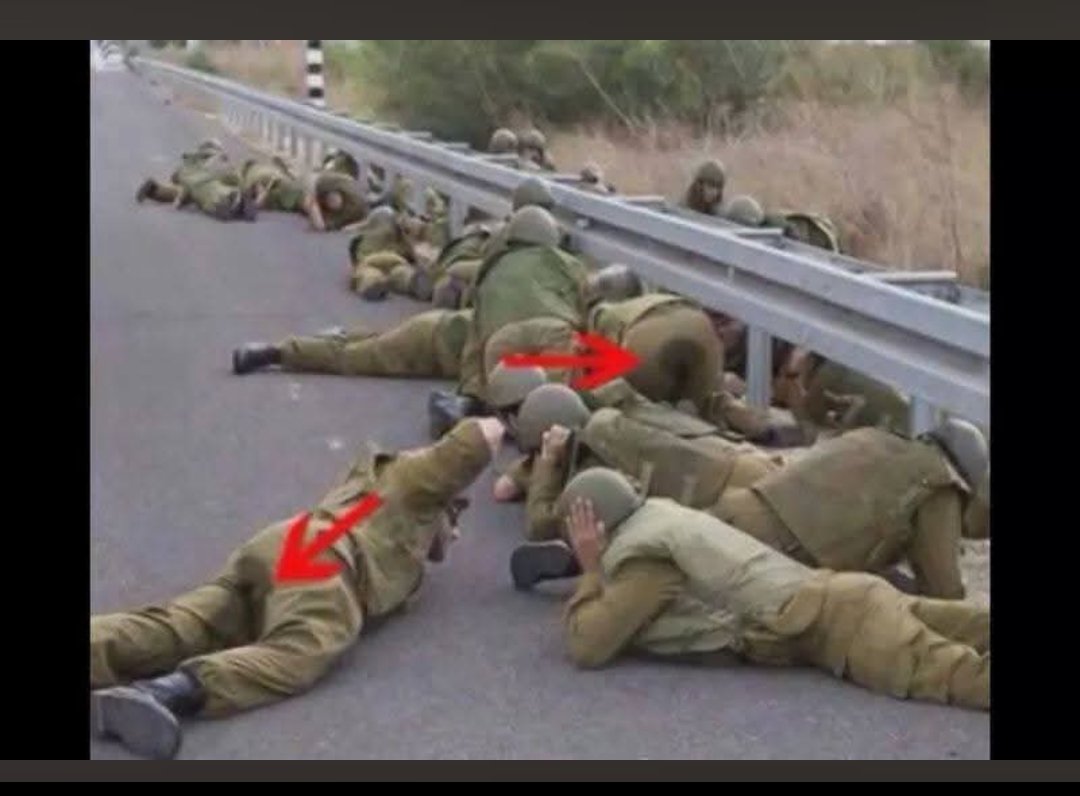 Erkan_TOSUN's tweet photo. @Danale 🤣🤣🤣 hareket derken askerleriniz bezlerini değiştirecek herhalde.. Malum altına kaçırıyor https://t.co/Fr8QXj06Ml