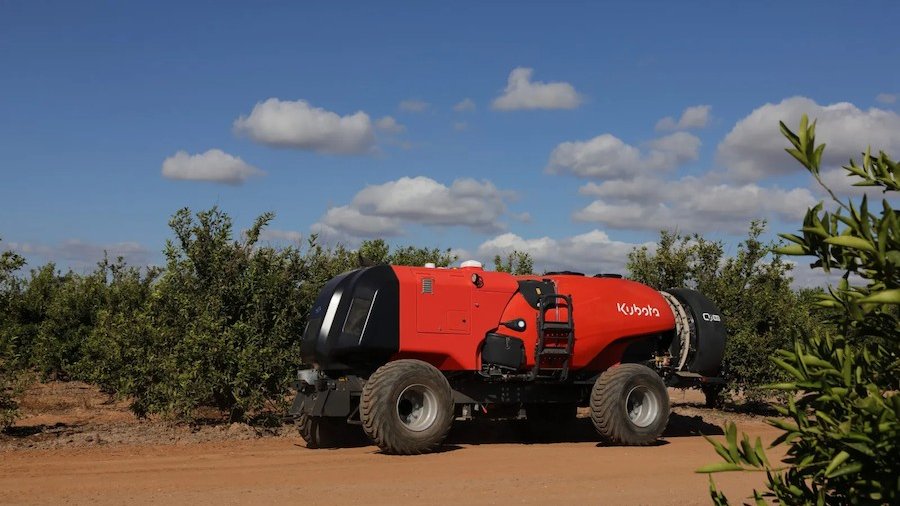 VRural's tweet photo. MECANIZACIÓN 🚜 Atomizadores sin conductor, un futuro muy cercano. 🌱

✍️ Javier López y Pablo Pastrana | @unileon. 

Más información ⬇️
https://t.co/k2epc4ICHk https://t.co/RNqinBvPAc