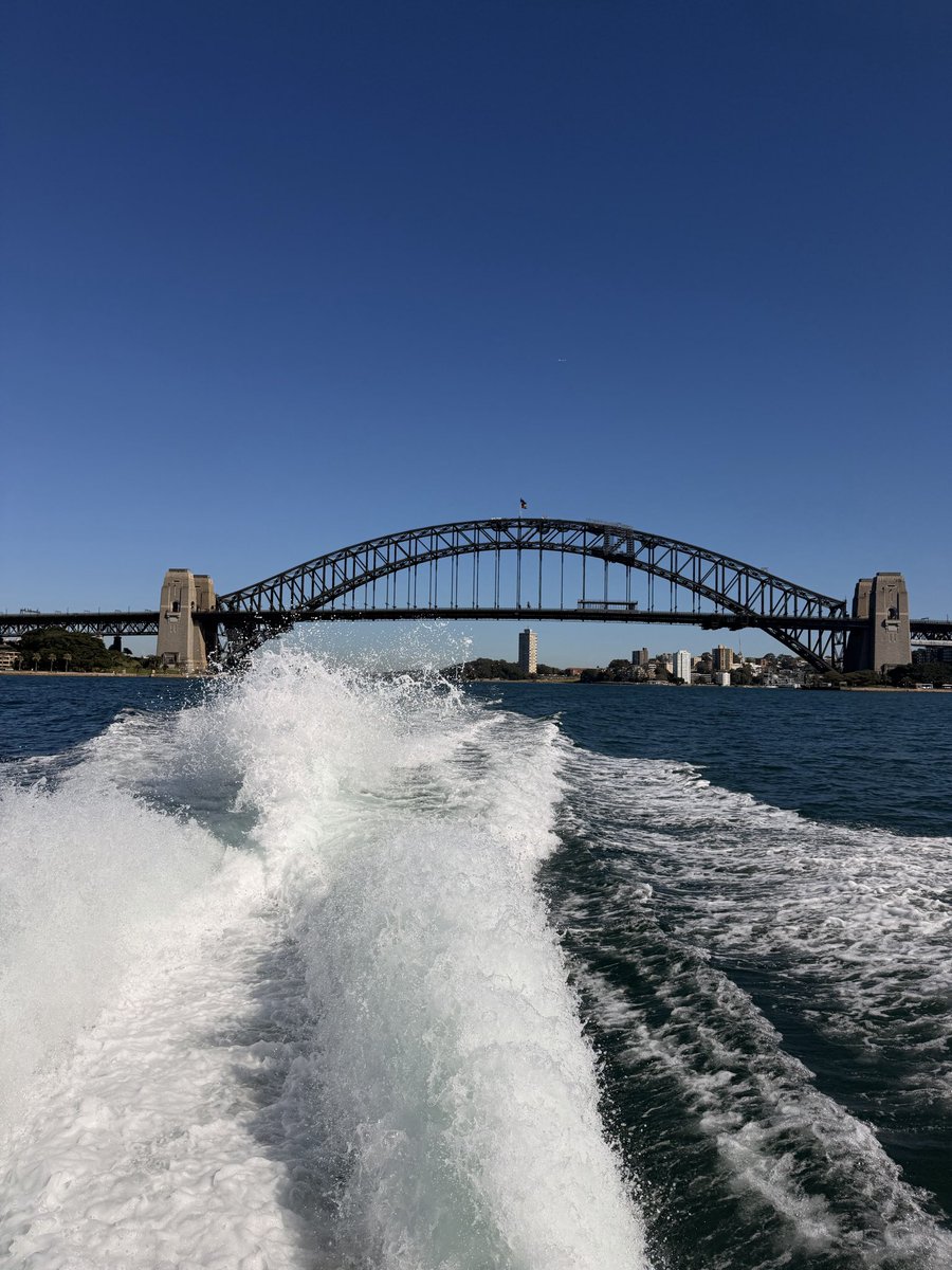KatyKingLoves's tweet photo. Sydney, I love you. Now, love me back. 🤍 https://t.co/HsgOhYvhT5