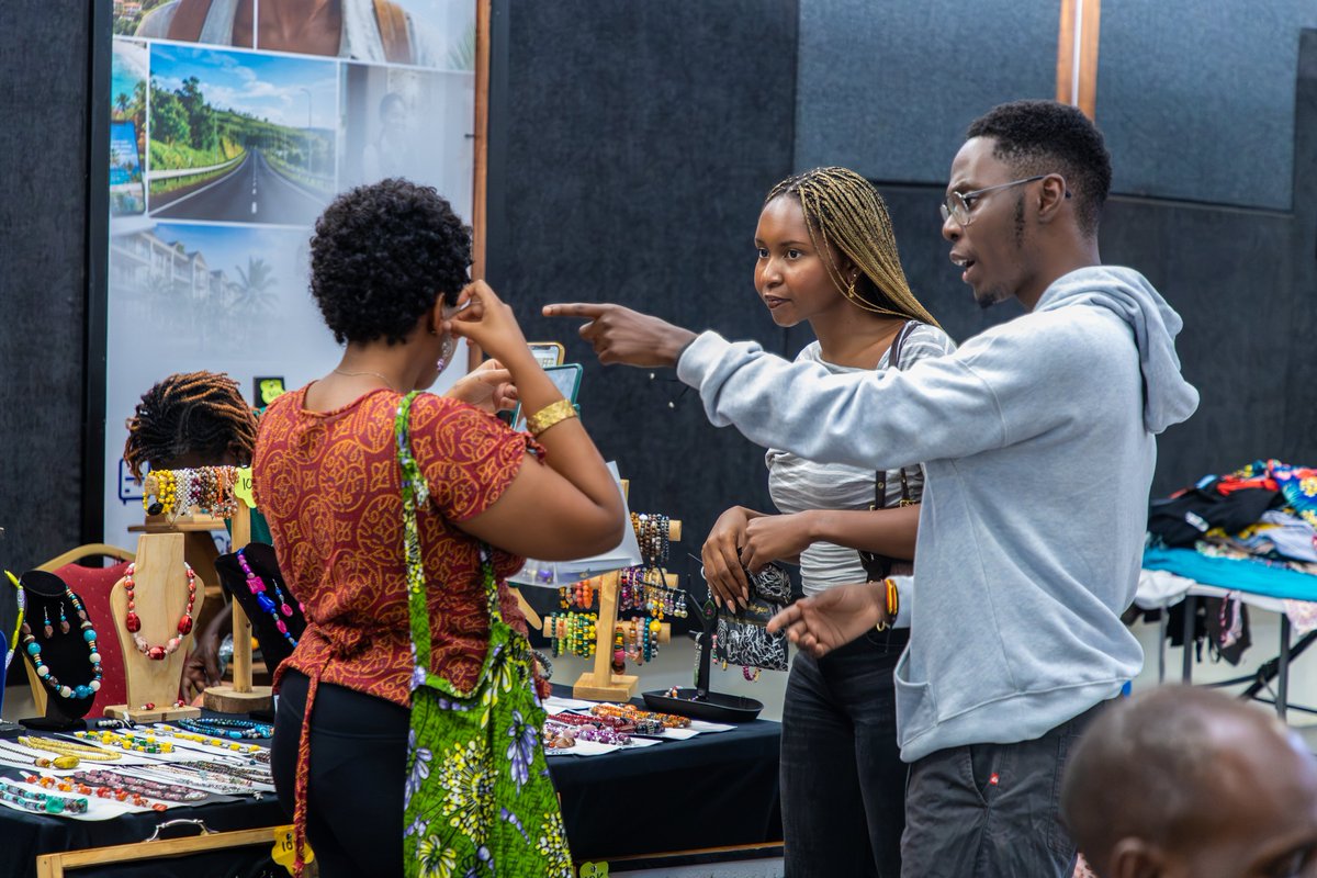MotivUG's tweet photo. Got a locally made product you want people to discover?

Market By Motiv is the ideal place to meet people who are looking to shop, discover and support local businesses. 

Bring your brand to the market. 

 🗓 31 October 2026
📍MoTIV, Bugolobi

#MarketByMotiv #MotivUganda https://t.co/4s8d7UhvE0