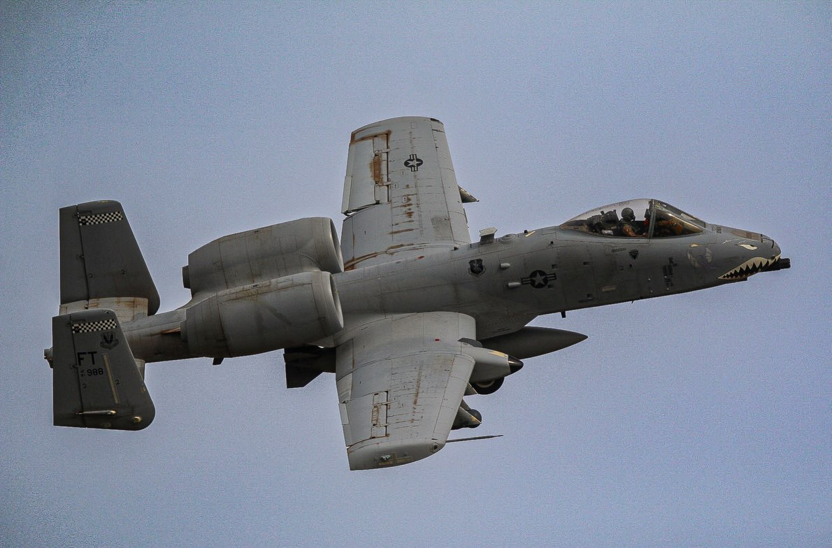 DoyleKauphyj's tweet photo. A-10C Thunderbolt II “Warthog” from the 75th Fighter Squadron at Moody AFB departs RAF Lakenheath en route to the Middle East. https://t.co/u94XJiwT4L
