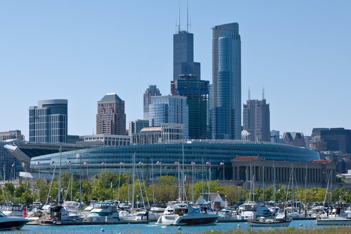 Chicago_Dental's tweet photo. Join the CDS Foundation for Touchdowns & Toasts, a @ChicagoBears-spirited fundraiser at Soldier Field's Skyline Suite on Sunday, November 1, 2026 from 2:30 - 5:00 p.m.

This event will feature cocktails, a silent auction, and an exclusive stadium tour, all benefiting oral health programs like the CDS Foundation Dental Clinic. Early bird tickets are available through October 1!

🎟️ Get tickets, become a sponsor, or donate an item: https://t.co/zJhCxXxFve

#dentist #dentistry #chicago #givingback