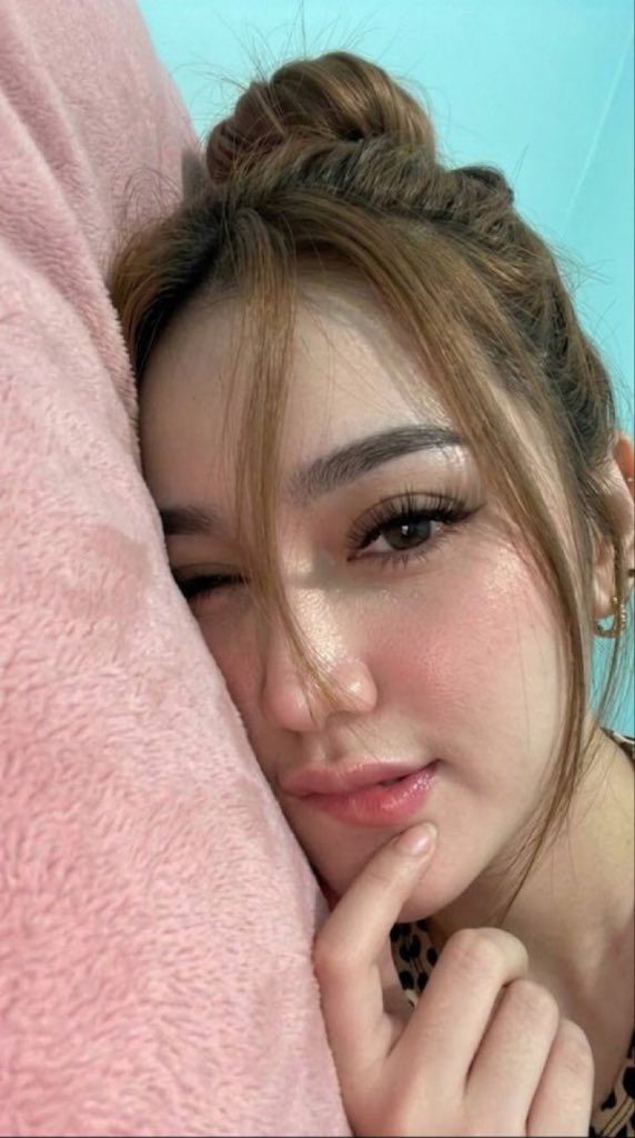frandaxyz's tweet photo. Chatsex ? https://t.co/EVGFm7eMeN