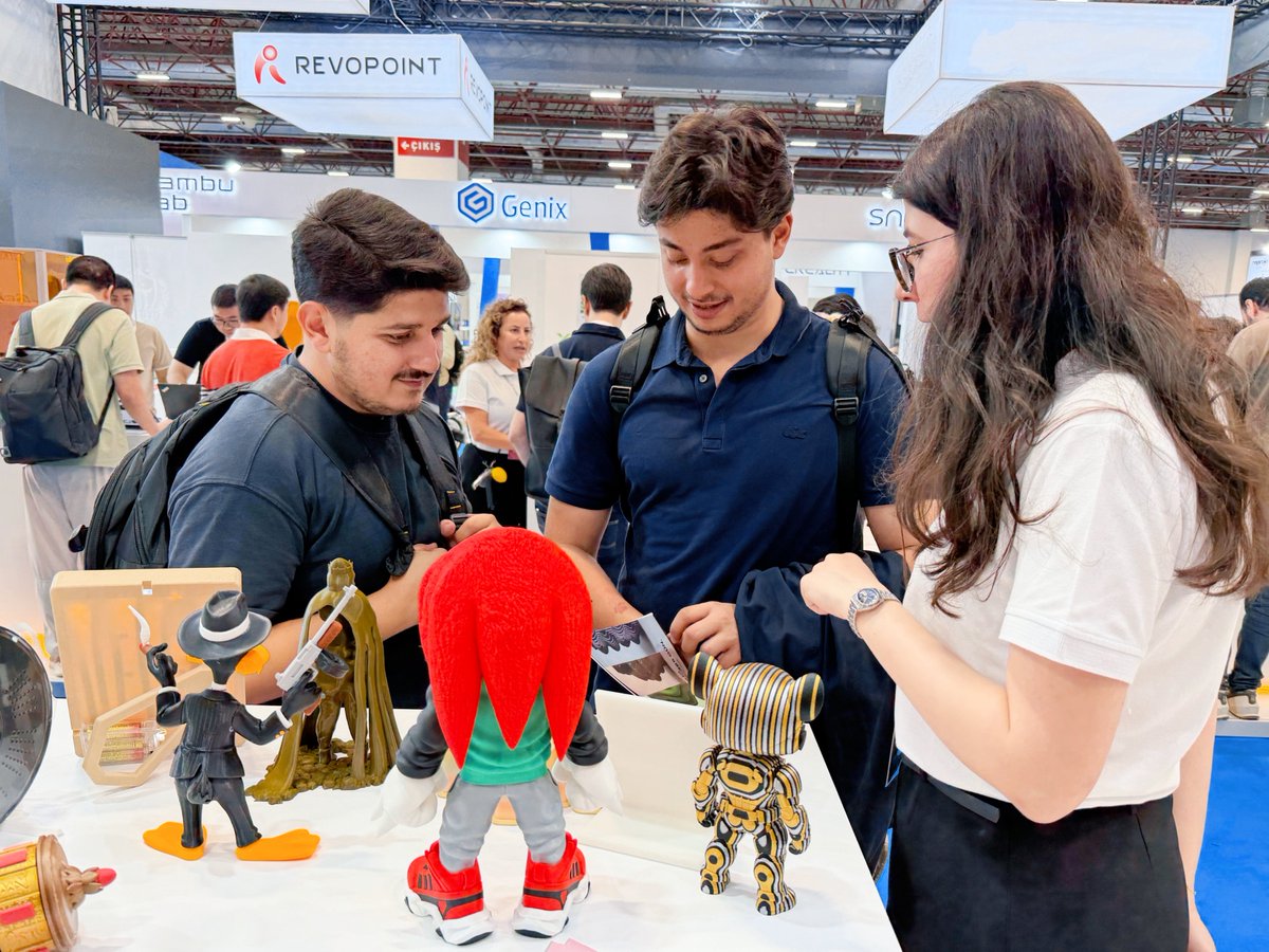 R3D_Filament's tweet photo. 🇹🇷 R3D at 3D TEKNOMARKET | Istanbul, Türkiye We’re excited to connect with customers, partners, and 3D printing enthusiasts at 3D TEKNOMARKET in Istanbul! #3DTEKNOMARKET #3DPrinting #3DPrintingIndustry #3DPrintingFilament #Filament https://t.co/HpkKv3NPlc