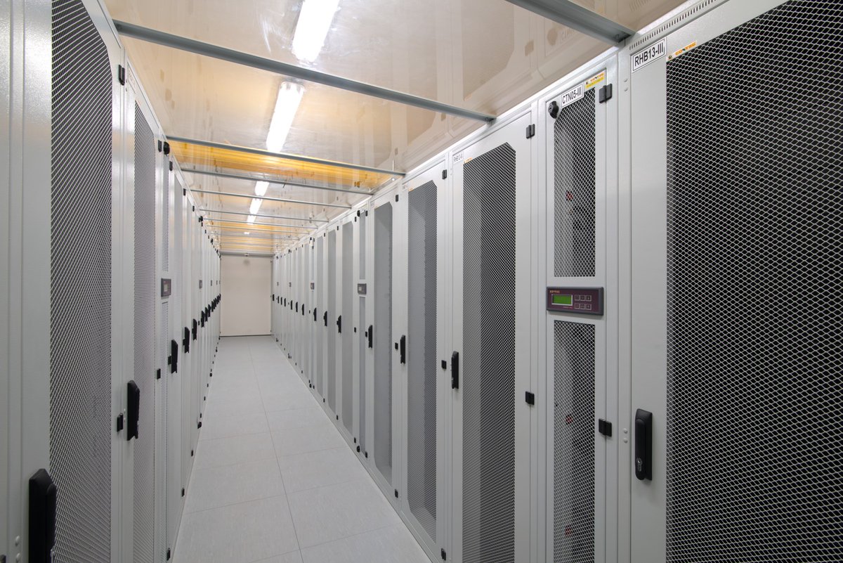 siscom_tech's tweet photo. Data centers are adding more and more whitespace to the colocation market  nearly 5,860 racks live across Kenya today, with thousands more coming from @digitalrealty , @dc_ixafrica , and Nxtra.

If you're an ISP, a cloud provider, or a neocloud  you already know the playbook. You understand the value of colocation. You understand peering. You understand uptime. You may have even engaged a data center and started the conversation.

But your biggest challenge isn't finding the space. It's CAPEX.

That's exactly what Siscom innovates for.

Get in touch for colocation services across partner data centers:
@PAIXDataCentres  🤝

#Colocation #ISP #Neocloud #DataCenters #KenyaTech #InfrastructureFinancing