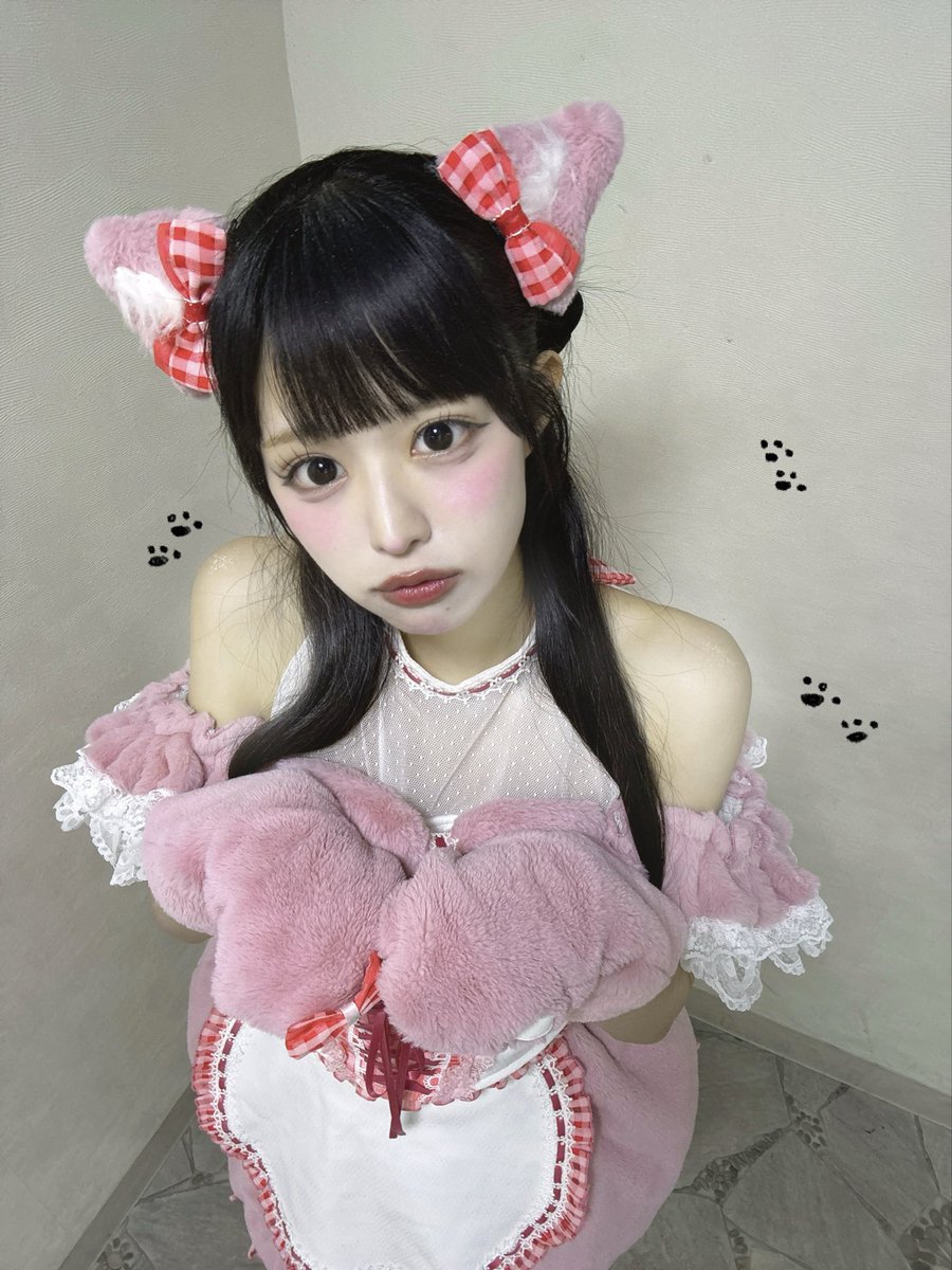 hina_pxrb's tweet photo. 定期公演 2部 🌙*.｡│  ̂⩊፟ ̂𐅀♡
お手紙読んで欲しいにゃ…^ᴗ ̫ ᴗ^♩ https://t.co/uS5NRUv9DO