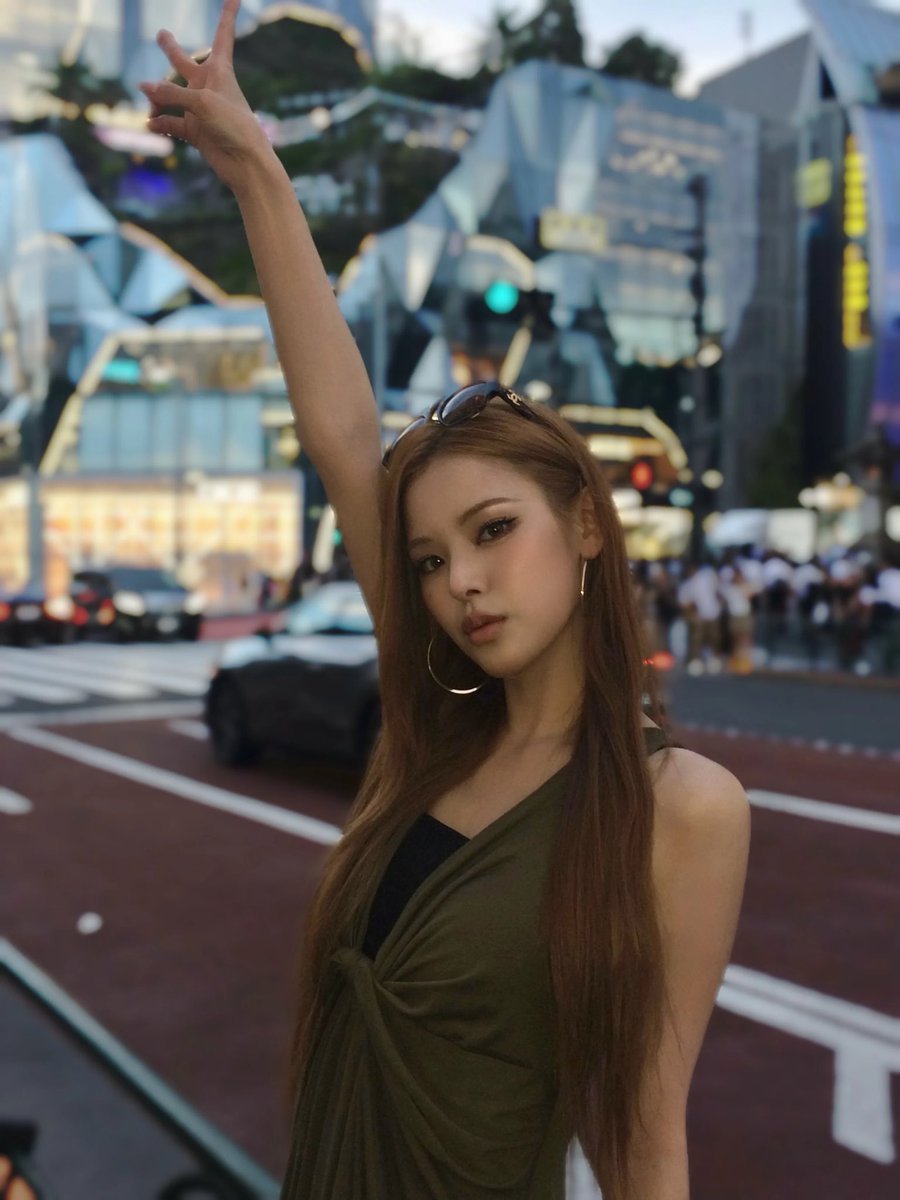 iznaBrasil's tweet photo. [💬] Atualização da Mai via Plus Chat:

“Já em Tóquio🗼💕”

(1/2)

#MAI #izna #이즈나 @izna_offcl https://t.co/5K0Fs7WeOg