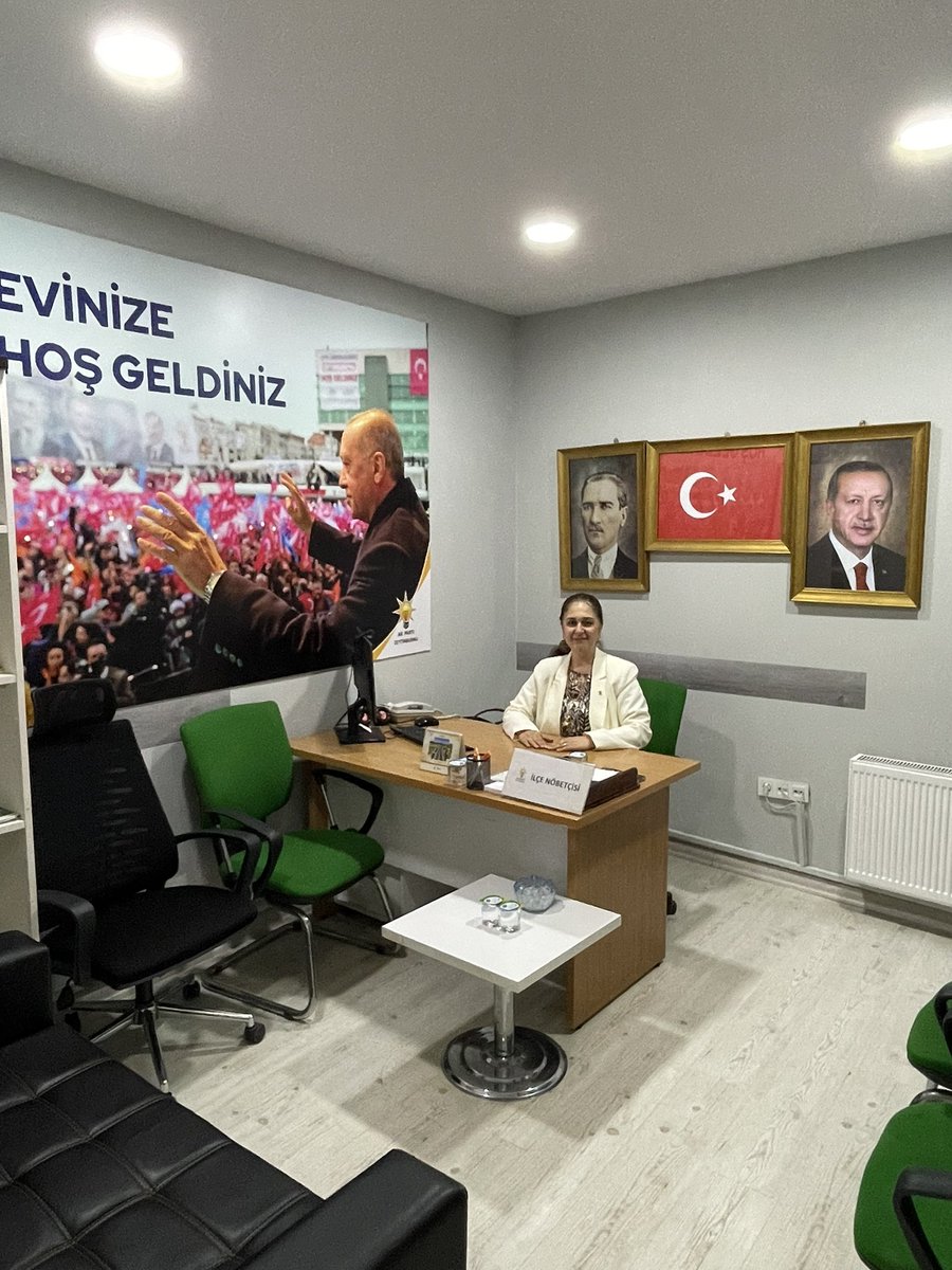 akzeytinburnu's tweet photo. Zeytinburnu İçin Nöbetteyiz🇹🇷

Bugün AK Parti Zeytinburnu İlçe Nöbetçimiz yönetim kurulu üyemiz
 NAZLI ERKILIÇ İLERİ  @nerkiliciz 

⏰10.00-17.00 arası
Soru, görüş ve önerileriniz için bizleri arayabilir veya ziyaret edebilirsiniz.

📞 0(212) 416 30 86

https://t.co/4LDChyP5JW https://t.co/VgT0OYhUJi