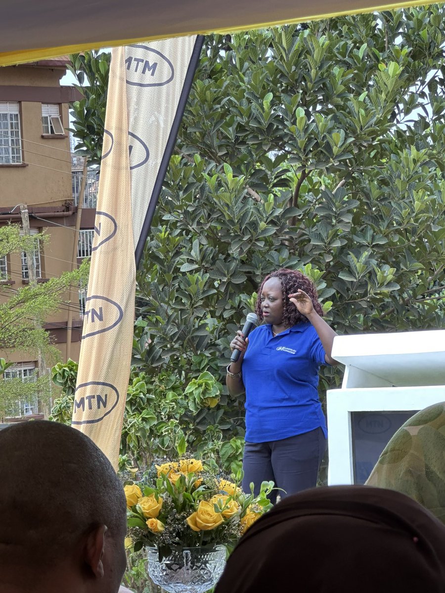 meyveis21's tweet photo. “What we have given you is just the basement therefore try and look for more knowledge because this is just the beginning so that you can be able to tap all these digital opportunities” she added.
#MTNFoundation
#DoingForTomorrowToday https://t.co/ghPphgA8OJ