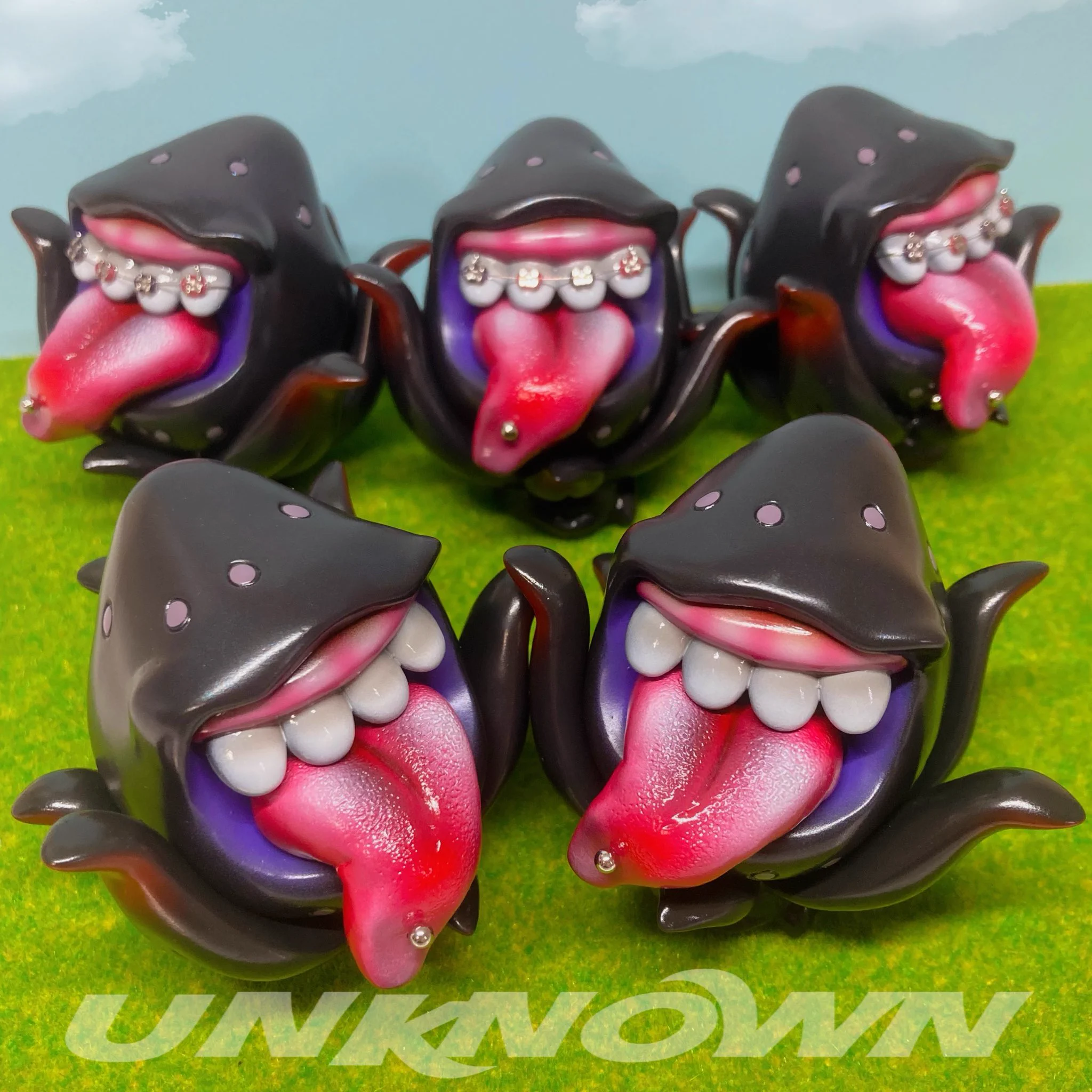 UNKNOWN- (@unknown_Toys) / X