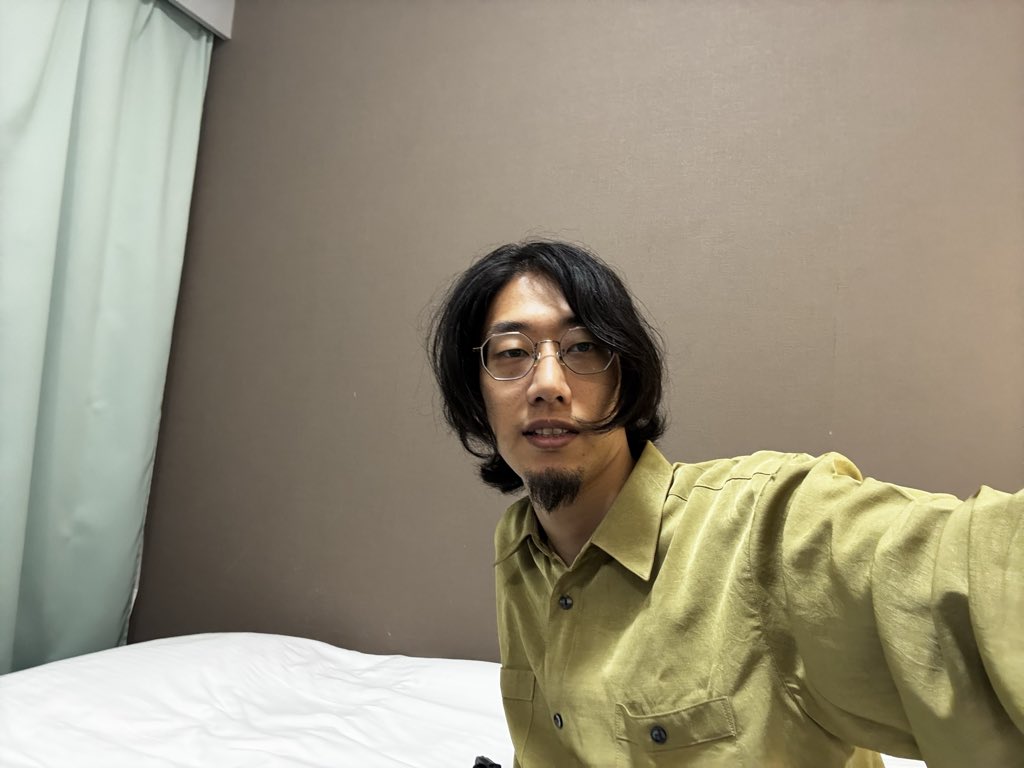 KIYOTANW's tweet photo. ホテルにつきました！
これから仲間と飯行ってくるぜ！ https://t.co/9286VzTpjb