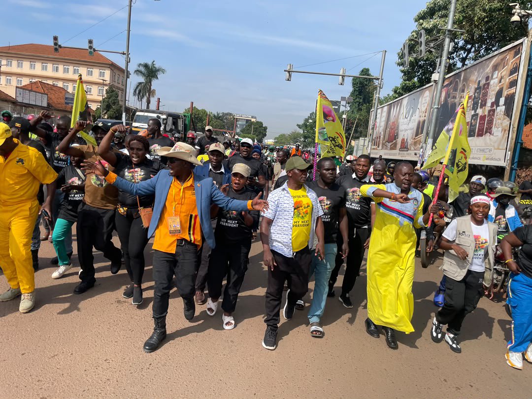 kabandamajwega's tweet photo. A big thank you to all our patriots who joined the One Million March to the Turkish Embassy. 🇺🇬
Your turnout demonstrates unity, solidarity and commitment to our cause and our Principal, Gen. @mkainerugaba.
One people. One purpose. One Uganda. 🇺🇬✊ https://t.co/PxnVIGLOAA
