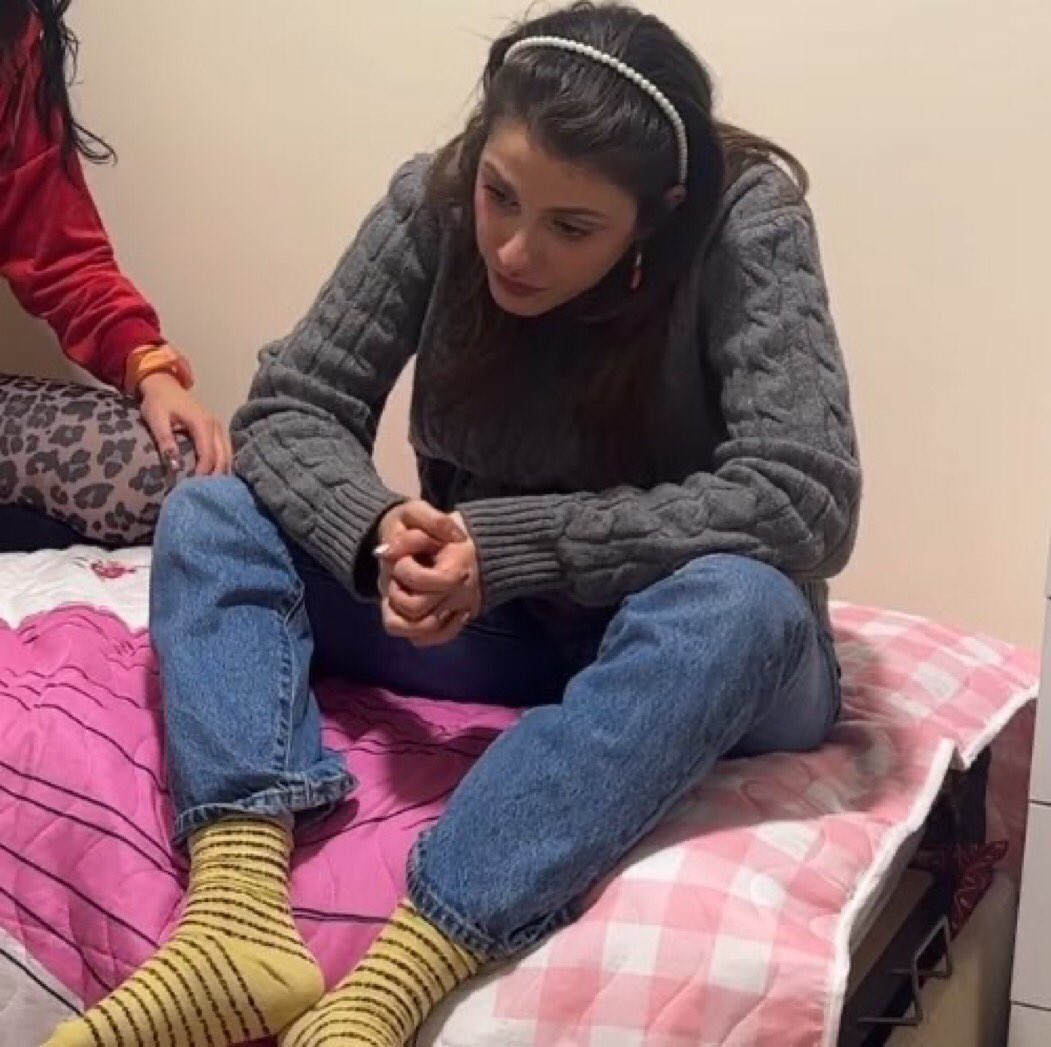 pinkoctopus97's tweet photo. öyle hazırlıksız anladım ki gün ortasında şöyle kalakaldım. https://t.co/Ya8QjdtO8o