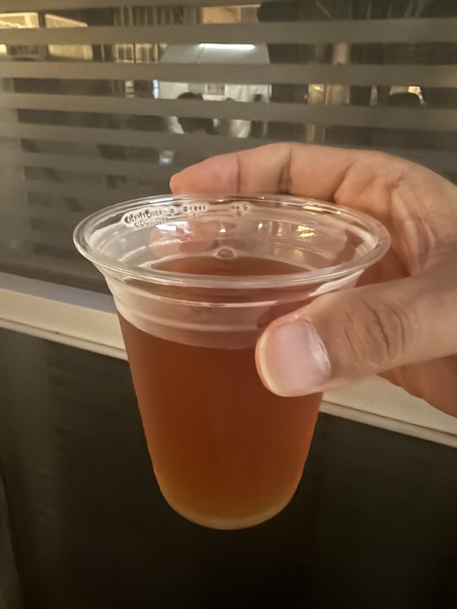 mits_micchy_321's tweet photo. けやきひろばビール祭りに行ってきた。仕事が終わってから飲むビールは美味い。クラフトビールは最高だ。#クラフトビール #けやきひろばビール祭り https://t.co/sTnI2wjdt3