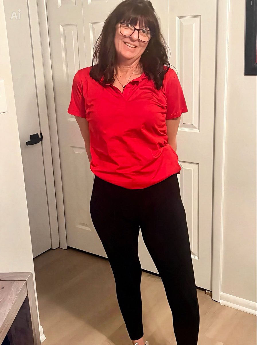 sweetstease75's tweet photo. It’s Your Favorite Sweets 🍭🍭🍭🍭
Ready For work 
Are my pants too tight 🤔🤔

https://t.co/Nx7IP2igUo https://t.co/MXJq8e11bh