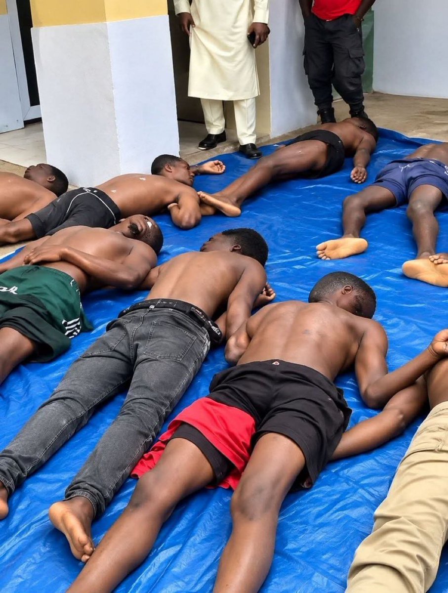 SavvyRinu's tweet photo. The youths of today are no longer the leaders of tomorrow because the APC government and their security agencies have kïlled them all. 

This is what failure in chief @officialABAT allowed to happen to our boys. 💔💔

This is the latest evïl we woke up to today. https://t.co/wZcCR64Qxx