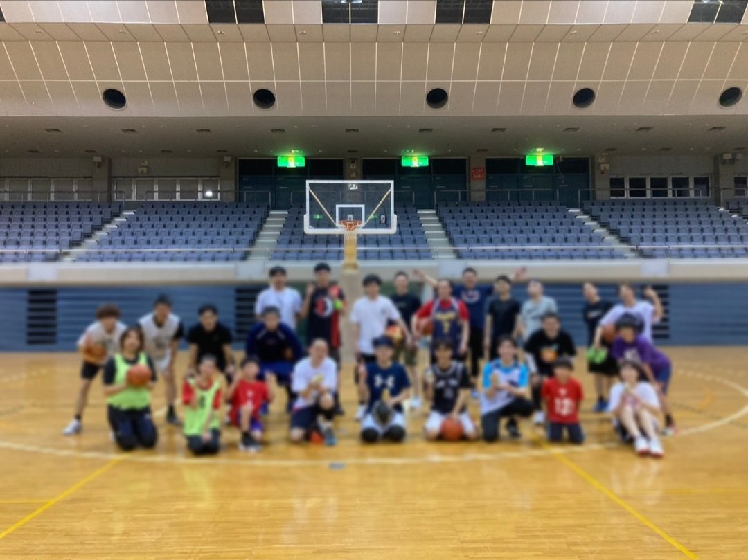 Fuurin_Basket's tweet photo. 10/4(日)ブースター🏀開催！

皆様ご無沙汰してます🙇‍♂️
いよいよB.PREMIERが開幕しますね🔥

と言う事で！ブースター🏀も合わせて開催します⛹️‍♀️

日程はジェッツ開幕戦2日目の日曜日。
試合観て、夕食食べて、バスケする！なんて一日はいかがでしょうか？

詳細は👇をご覧ください。

#ブースターバスケ https://t.co/k1gmog2hwM