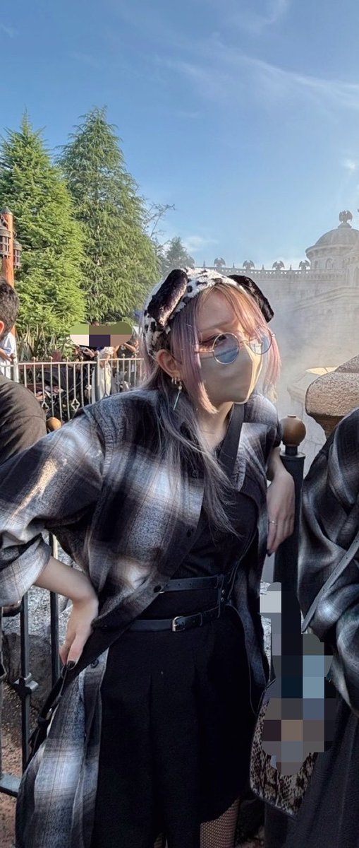 na_nasi_nasi's tweet photo. ダウナー系かっこいい極振りウルフお姉さんは嫌い？ https://t.co/OFFJTVBibP