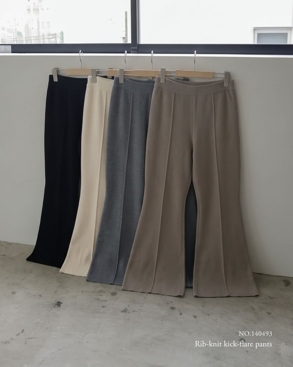 reedit_'s tweet photo. 2026 Autumn Collection
🍂一般発売スタート🍂
美脚効果とリラクシーな穿き心地を両立した、
大人の日常に優しく寄り添うキックフレアパンツ。
詳細はコチラ👇
https://t.co/srPJiR2VwO
#ReEDIT #リエディ https://t.co/iGJx8VqNCu
