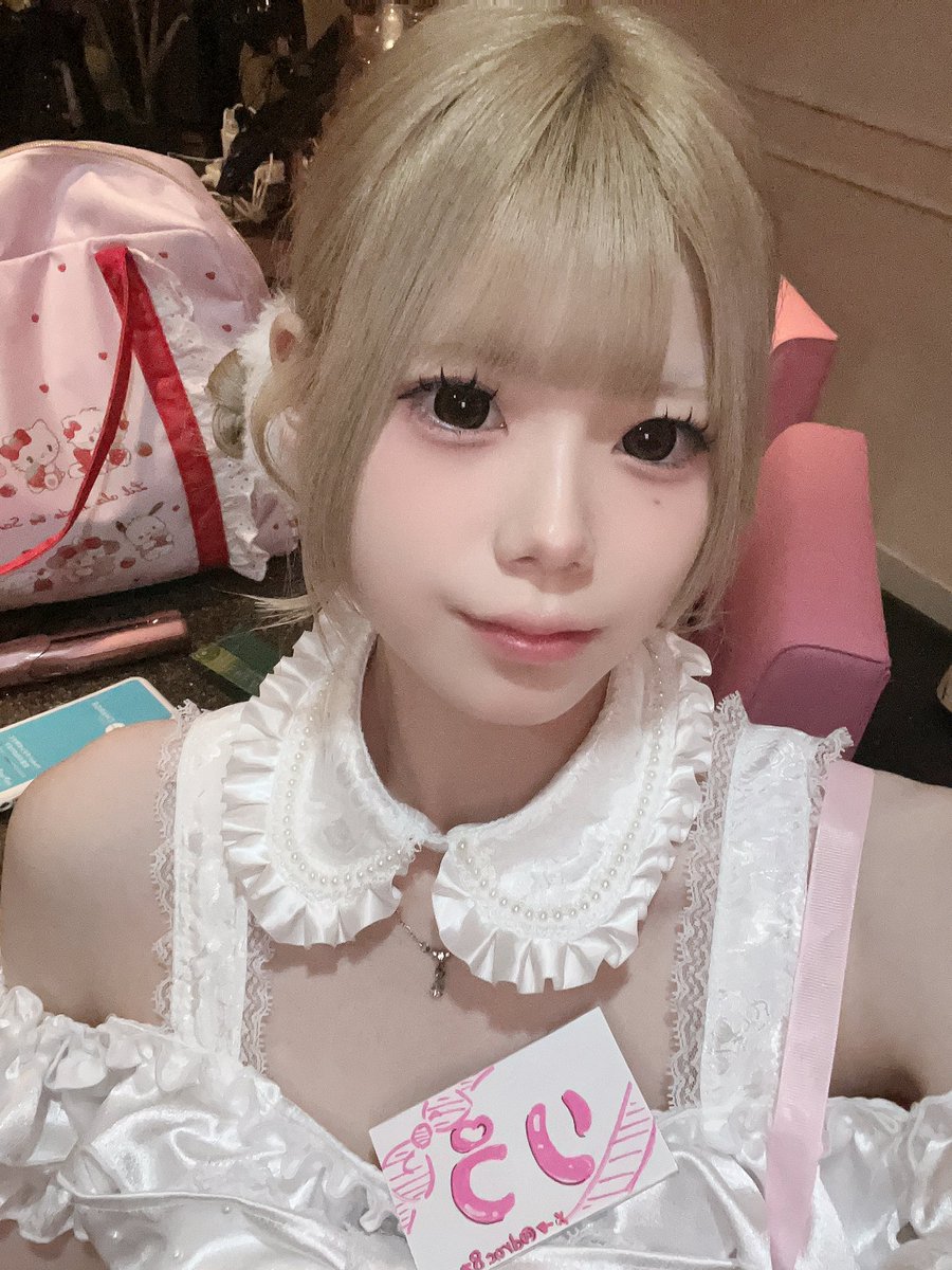 droc8z's tweet photo. しゅっきんしたよ~!!
髪の毛ムスンデル（՞>⩊<՞）
19-23でまてるよ!!
@Ange__ROSE__ 

 #コンカフェ #歌舞伎町 https://t.co/FovaETjwa1