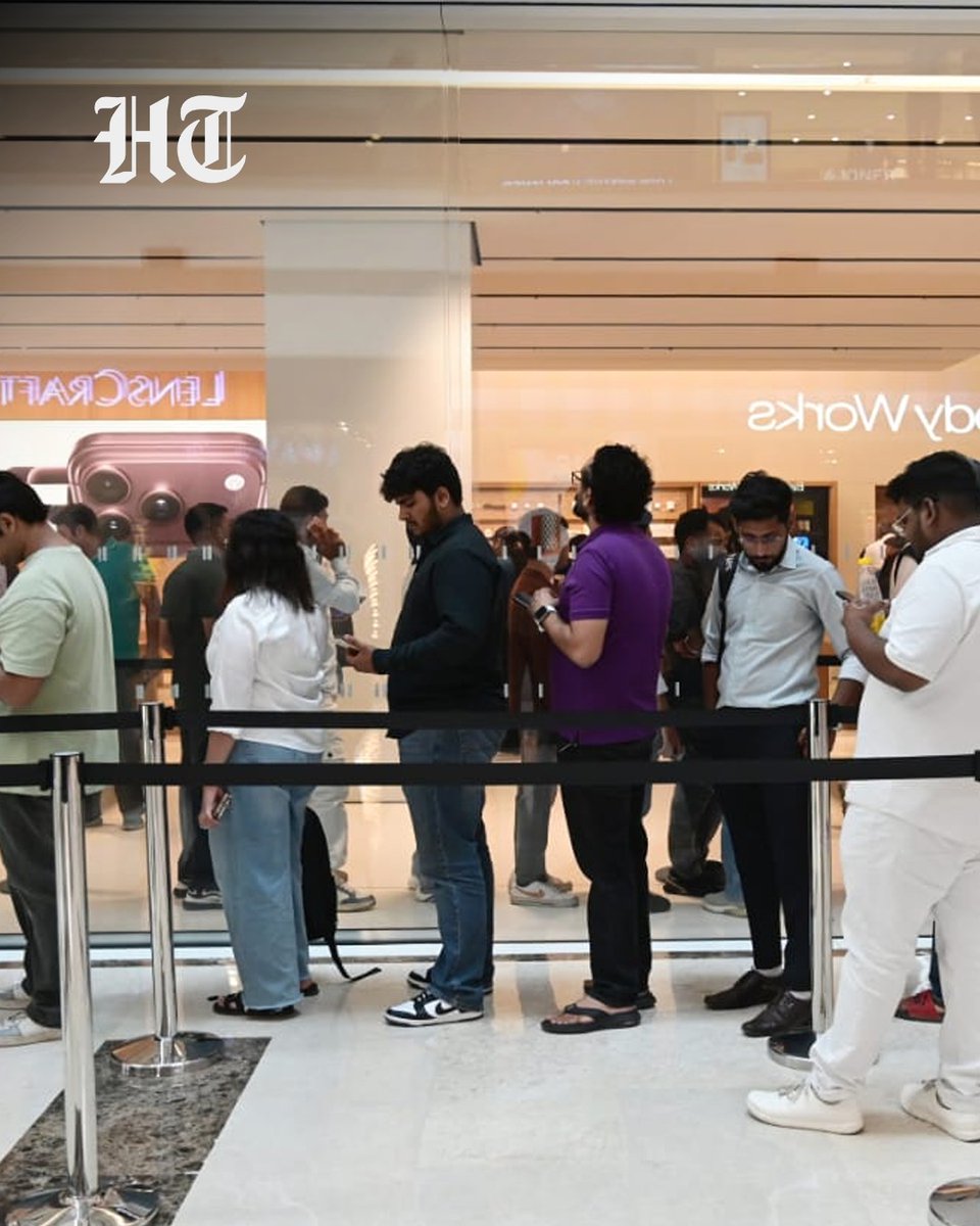 htTweets's tweet photo. #InPhotos | iPhone 18 fever grips Noida! Enthusiasts gathered at DLF Mall in Sector 18 to be among the first to pick up the new iPhone 18 Pro and iPhone 18 Pro Max as sales began at 8 am today. 

Swipe 👈to take a look at it!  

(📷: Sunil Ghosh/HT) https://t.co/Na9nY2FZzJ