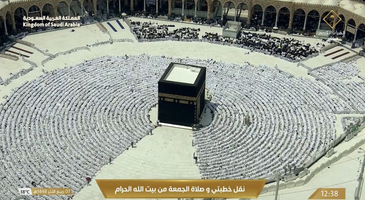 iFalcon10's tweet photo. ﴿وَمَن دَخَلَهُ كَانَ آمِنًا﴾ https://t.co/PdSvgGNQl4