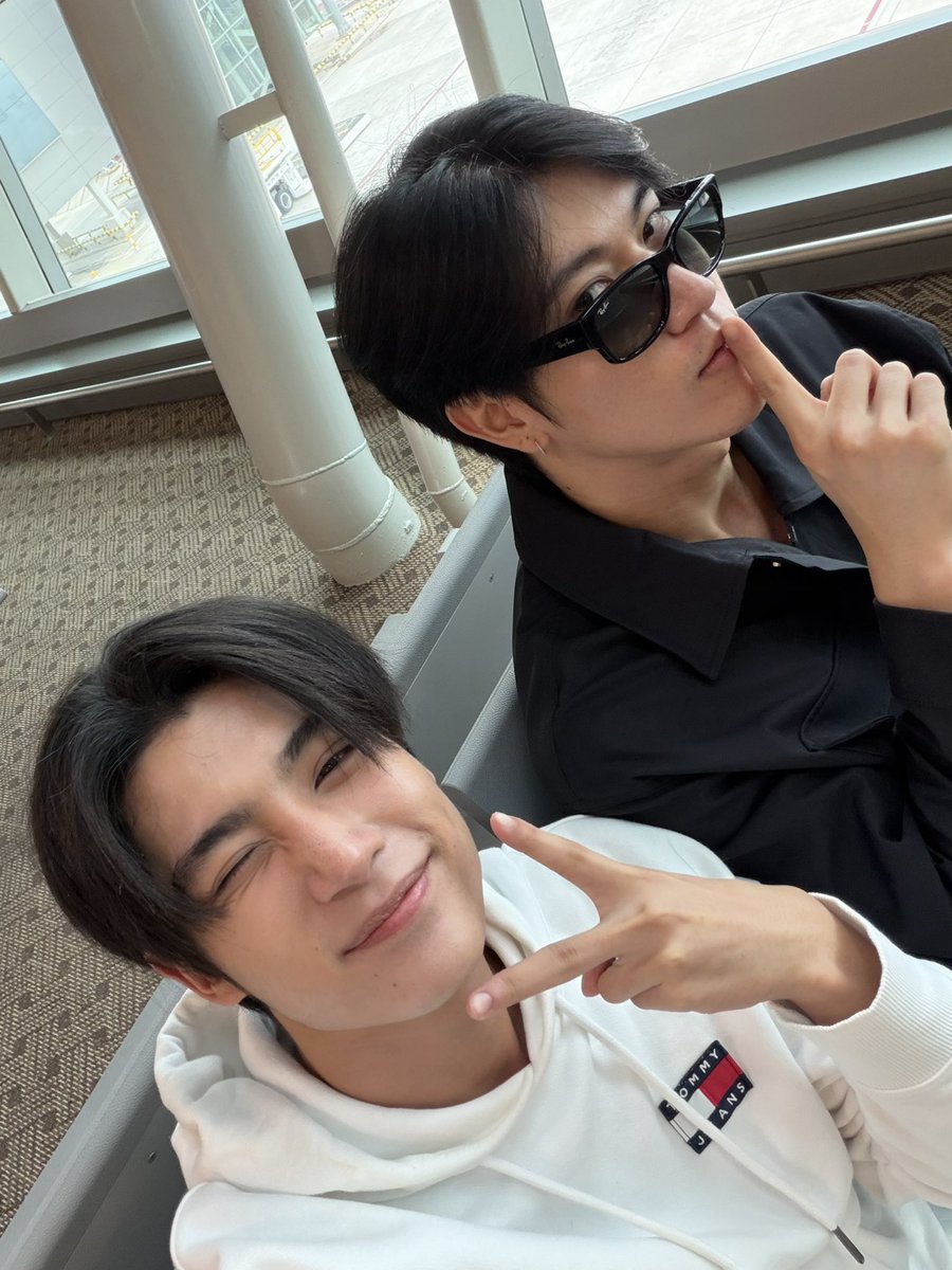 Ongsacelcius1's tweet photo. แบร่ 😋 https://t.co/YAb3oKHGP5