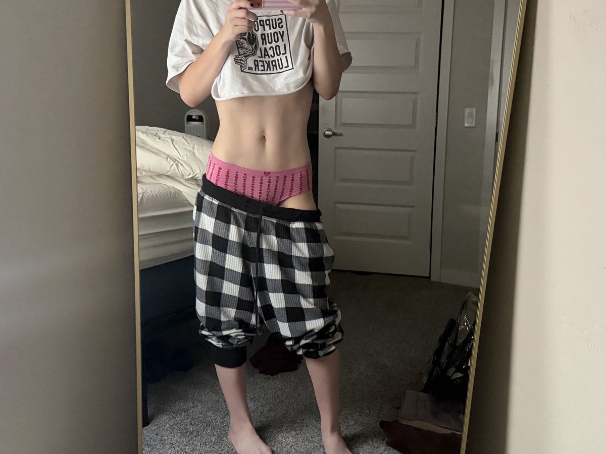 Katielpm's tweet photo. I need to lose 8 lbs by the end of the month, tips??
#edtwt https://t.co/7me2A9xl2h