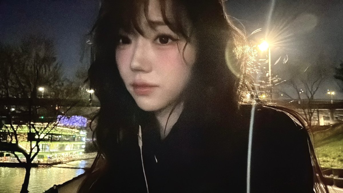 amityshion's tweet photo. ⠀
:*｡⋆ ♩ ♪ ♬ ☁︎˚｡*

⠀ https://t.co/6oDHCHEosn