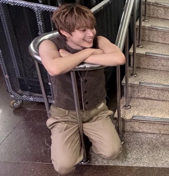 eijucloud's tweet photo. leaderz😭❤️‍🩹 https://t.co/wCf7odYoDM