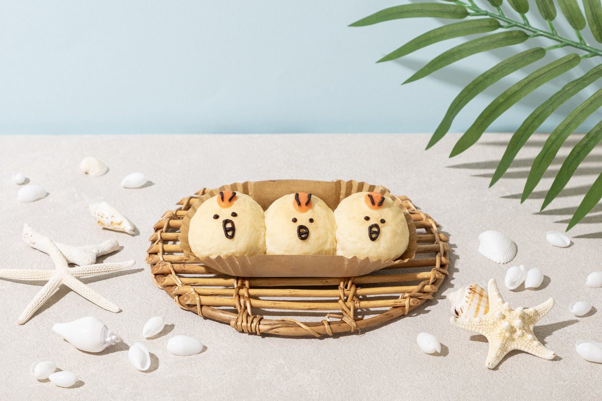 oricon_anime_'s tweet photo. 『ちいかわ』1匹ずつちぎって食べよう
「なかよし人魚のちぎりパン」が話題
⠀
本日新商品が発売
『ちいかわベーカリー』
https://t.co/I53EtoykbN
⠀
🌴激辛カレー使用、何かが"わかり"そうな
セイレーンカレーパン
⠀
🌴元々3匹だった人魚をパンで再現
なかよし人魚のちぎりパン https://t.co/SqpEXbOFYO