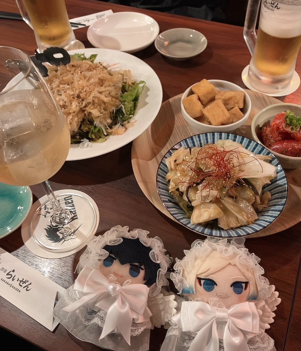 oji_cos's tweet photo. 仕事おわれた‼️‼️‼️9連休😭😭
飲む‼️ぞ🍻🍻🍻🍻🍻 https://t.co/XIqz7vQZq8