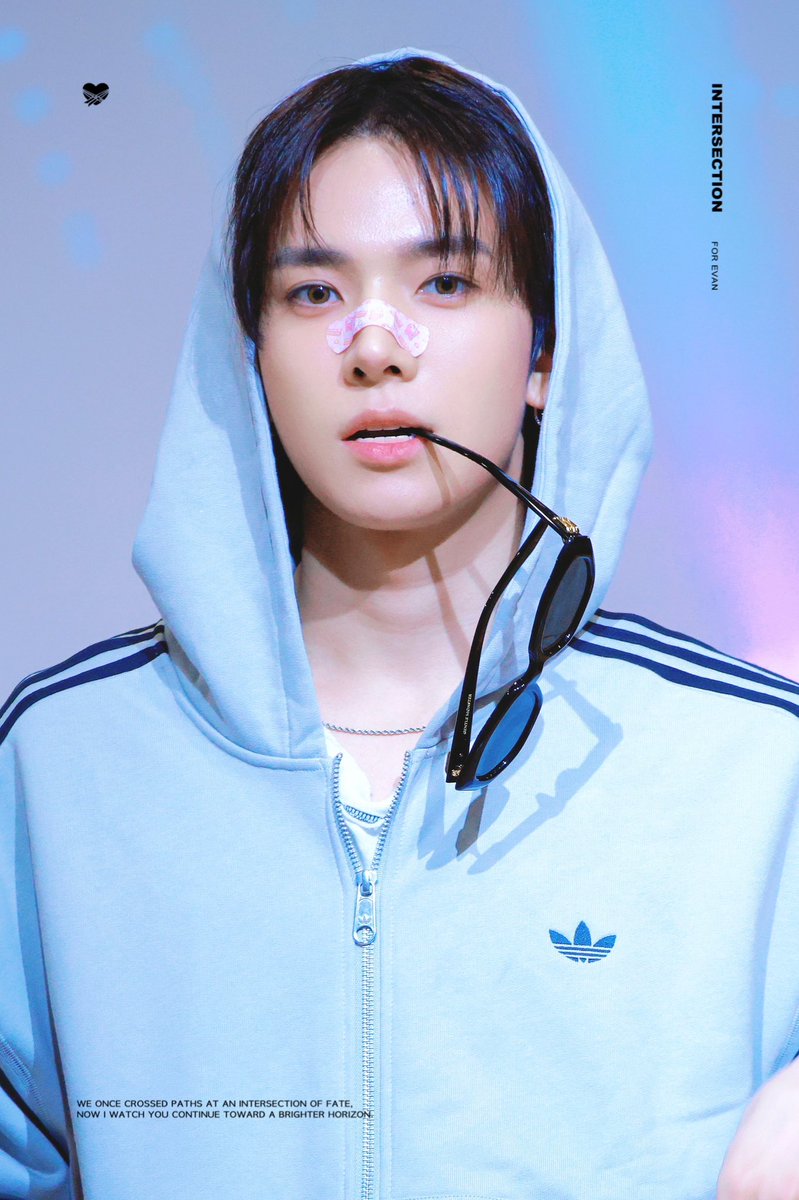 intersectionhs's tweet photo. 260918

#EVAN #에반 #HEESEUNG #희승 https://t.co/UBmly9HLli