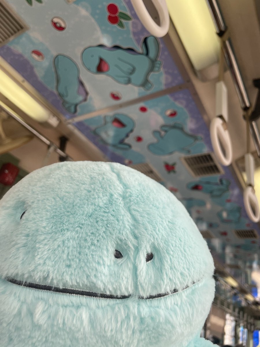 bbmchanouter's tweet photo. 先日ヌオちゃんの路面電車乗るためだけに高知旅行✈️行った😂

ヌーさんご満悦です🙂‍↕️✨ https://t.co/TdjcU5Jhgo