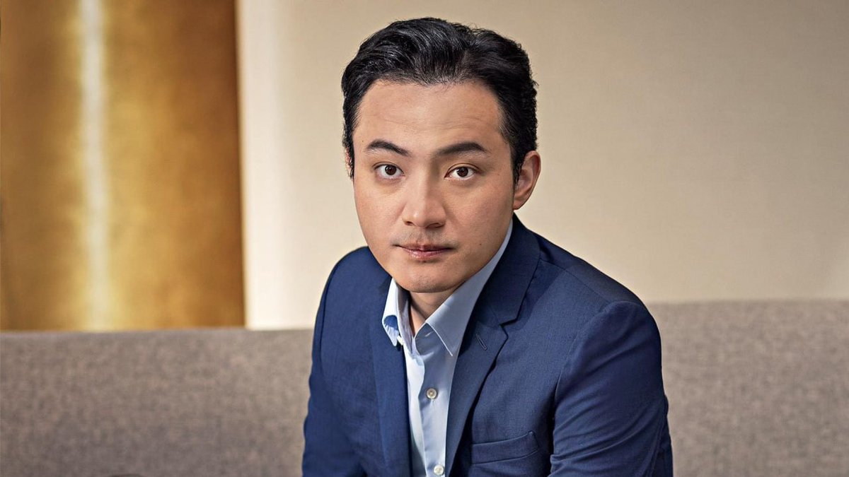 dvizh_com's tweet photo. 🥇 The founder of TRON has created his own math prize. The award will be given for solving complex math problems and verifying the solutions automatically.
#JustinSun #TRON #JustinSunPrize #Blockchain #Math #AI https://t.co/TQw8ZMLORT