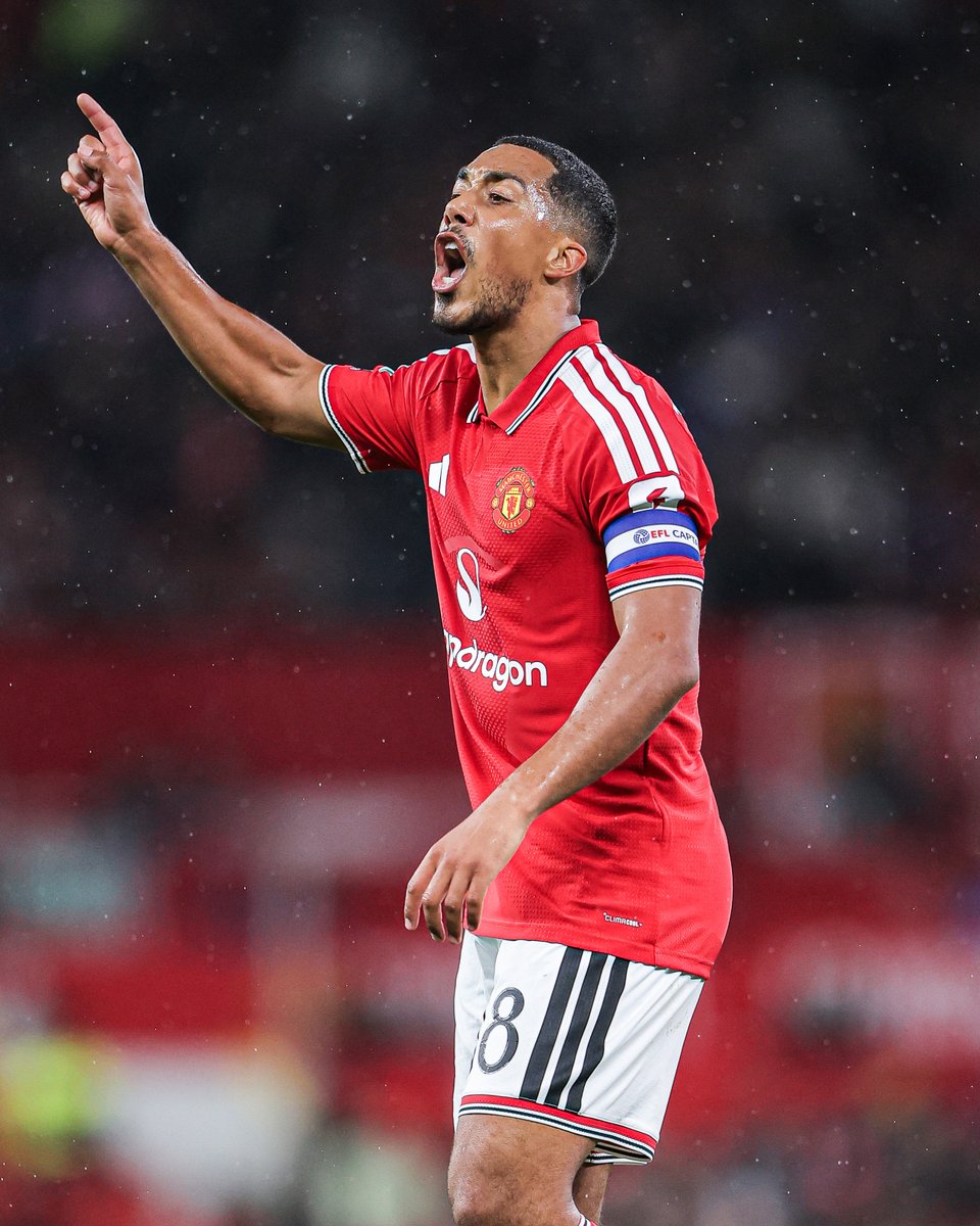 footballontnt's tweet photo. Youri Tielemans has now captained every side he’s played for ©️ https://t.co/Qc9ObcyFeI