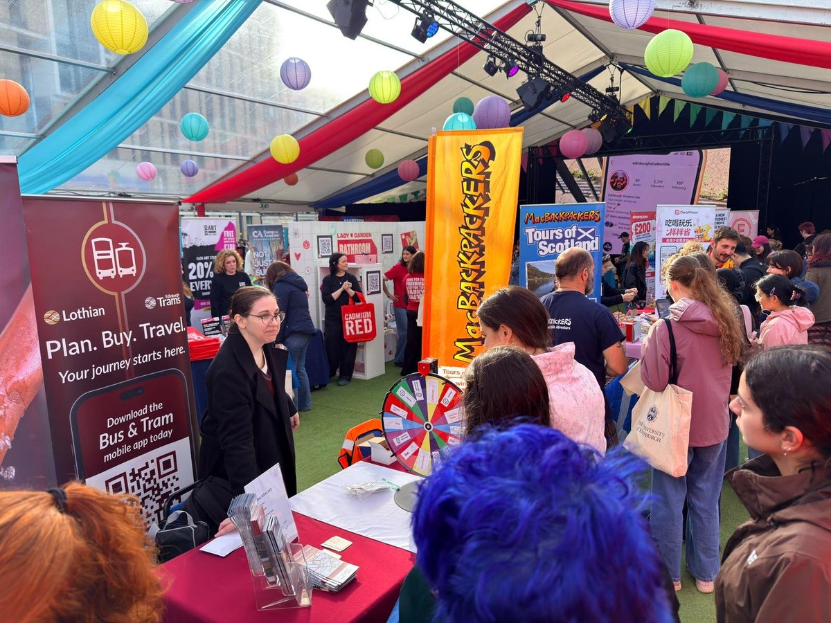 on_lothianbuses's tweet photo. Laura and Kameron are at @EdinburghUni Student Fair today.
If you're on campus today, stop by for chat to learn more about bus and travel travel, ticketing, journey planning and more!
#LothianBuses #EdinburghTrams #UniversityOfEdinburgh #UofE #Edinburgh https://t.co/RD5AhoYquS